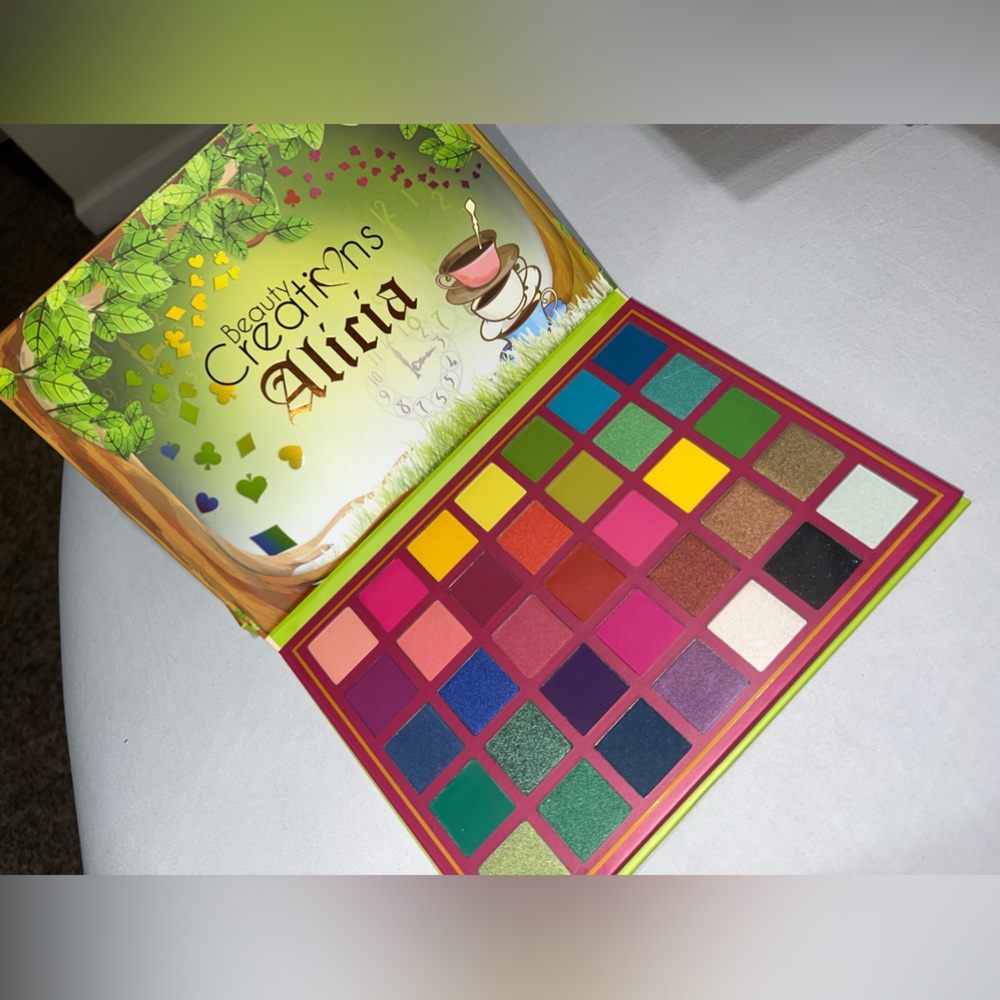 Beauty Creations -Alicia